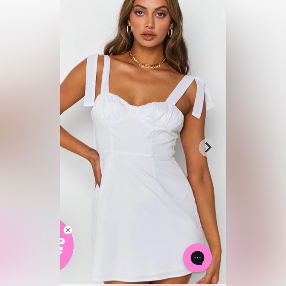 Beginning Boutique First Kiss mini dress! AUS6=US S2
